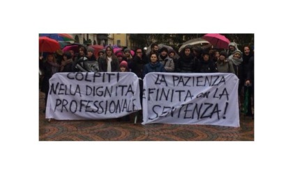 Arriva in Regione la protesta delle maestre