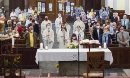 In Cattedrale gli anniversari di matrimonio e di ordinazione sacerdotale