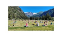 Tornano gli Yoga Mountain Days Due giorni di iniziative ad Ayas per ritrovarsi con la meditazione