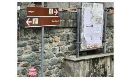 Via Francigena, un pasticcio in Bassa Valle Segnaletica diversa dall’itinerario ufficiale