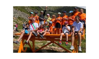 Inaugurata la Panchina Gigante all’Alpe Pinalba di Andrate