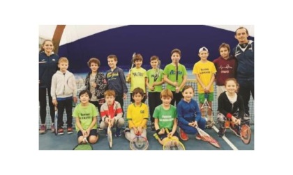 Tennis, allenamento per 14 ragazzi