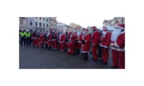 I Babbi Natale in moto hanno “invaso” piazza Chanoux