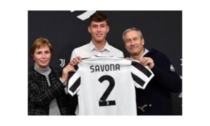 Nicolà Savona, firmato il contratto da professionista con la Juventus