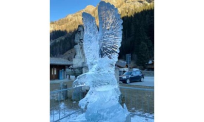 Piacciono le sculture di ghiaccio a St-Jean