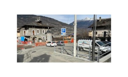 Gressan, a marzo riprenderà la sistemazione della piazzetta dell’ex Municipio Già aperto il nuovo parcheggio più grande: “Molto utilizzato fin da subito”