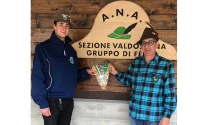 Al Gruppo Alpini di Fénis la scultura di Luciano Regazzoni presentata al concorso per i 100 anni della sezione Ana