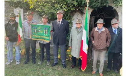 Commemorati i Caduti con una cerimonia al Cimitero di Sant’Orso