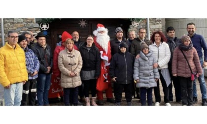 Babbo Natale a Quart ha incontrato i bambini e i ragazzi della Fondazione Sistema Ollignan