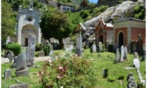 Si completa la riqualificazione del cimitero di Fontaney a Pont Finanziato il restauro delle lapidi