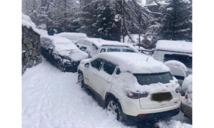 Carambola di dieci auto a Cervinia