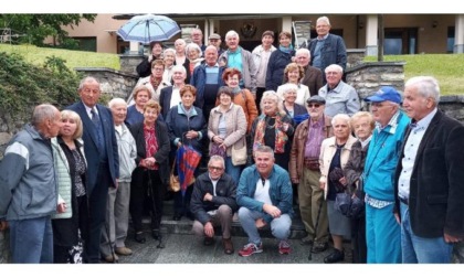 Ottanta “jeunes d’antan” in festa a Saint-Christophe