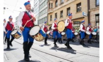 Il gruppo dei Pifferi e Tamburi di Baio Dora ha sfilato alla prestigiosa Basel Tattoo Parade