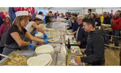 A Saint-Oyen sono stati distribuiti 750 chili di jambon alla brace