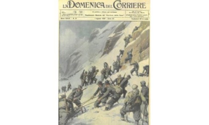 Domenica scorsa il fascino di automobili e moto d’epoca è tornato in piazza Chanoux