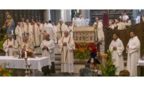 La Messa solenne in Cattedrale e la tradizionale processione in onore del patrono San Grato