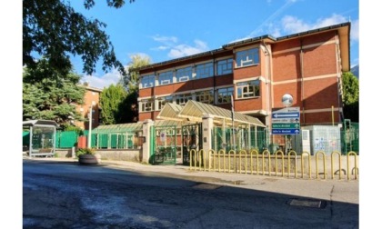 Ispezione del Nas nel refettorio della scuola del Quartiere Dora