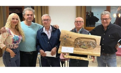 St-Denis, il “Trofeo Mannoni” di belote a Sandro Voyat