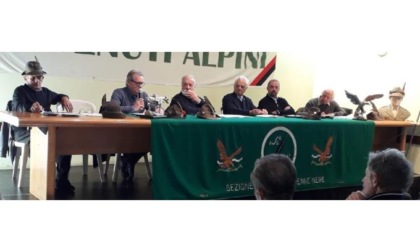 A Fénis l’assemblea annuale dei capigruppo degli alpini