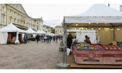 “Art & Ciocc”: in piazza Chanoux gli stand del Tour dei Cioccolatieri
