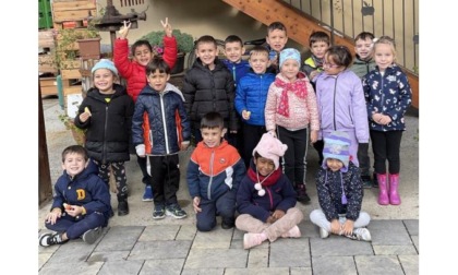 Gli alunni della Scuola dell’infanza Antica Vetreria di Aosta hanno visitato l’azienda agricola Saint Grat a Gressan