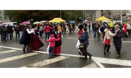 La pioggia non spegne i festeggiamenti per il patrono di Saint-Martin