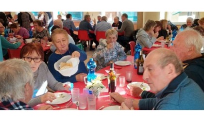 Pranzo per settanta “over 65” sabato scorso, 16 dicembre, a Nus