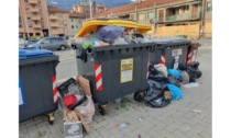 Al Quartiere Cogne di Aosta è caos rifiuti: incontro con gli abitanti