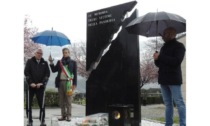 Commemorate con una cerimonia al cimitero di Aosta le vittime valdostane dell’epidemia di Covid