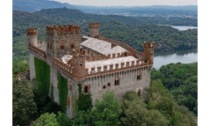 Johnny Depp vuole comprare il castello di Montalto Dora? Il Sindaco smorza l’entusiasmo: “Qui non si è visto nessuno”