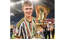 Hans Nicolussi Caviglia in trionfo con la Juve nella vittoria della Coppa Italia