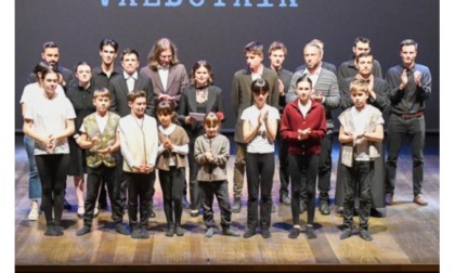 Successo per gli spettacoli “L’homme au cœur valdôtain” e “Mucche Ballerine” ad Aosta