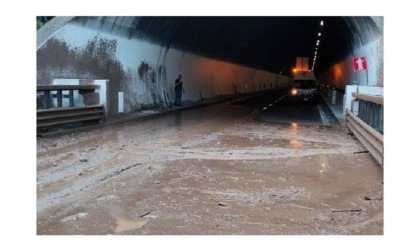 Autostrada del Monte Bianco riaperta dopo la colata di fango