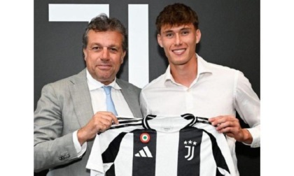 Calcio, Nicolò Savona ha rinnovato con la Juve