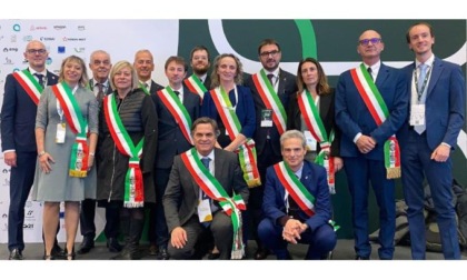 Una delegazione dei sindaci valdostani presente all’assemblea nazionale a Torino